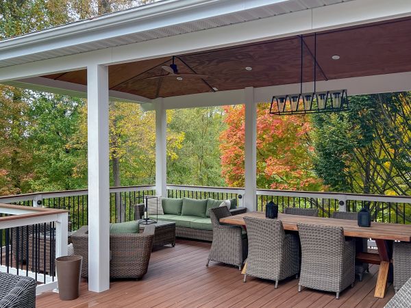 Deck Enclosure Construction in Lakeside Marblehead